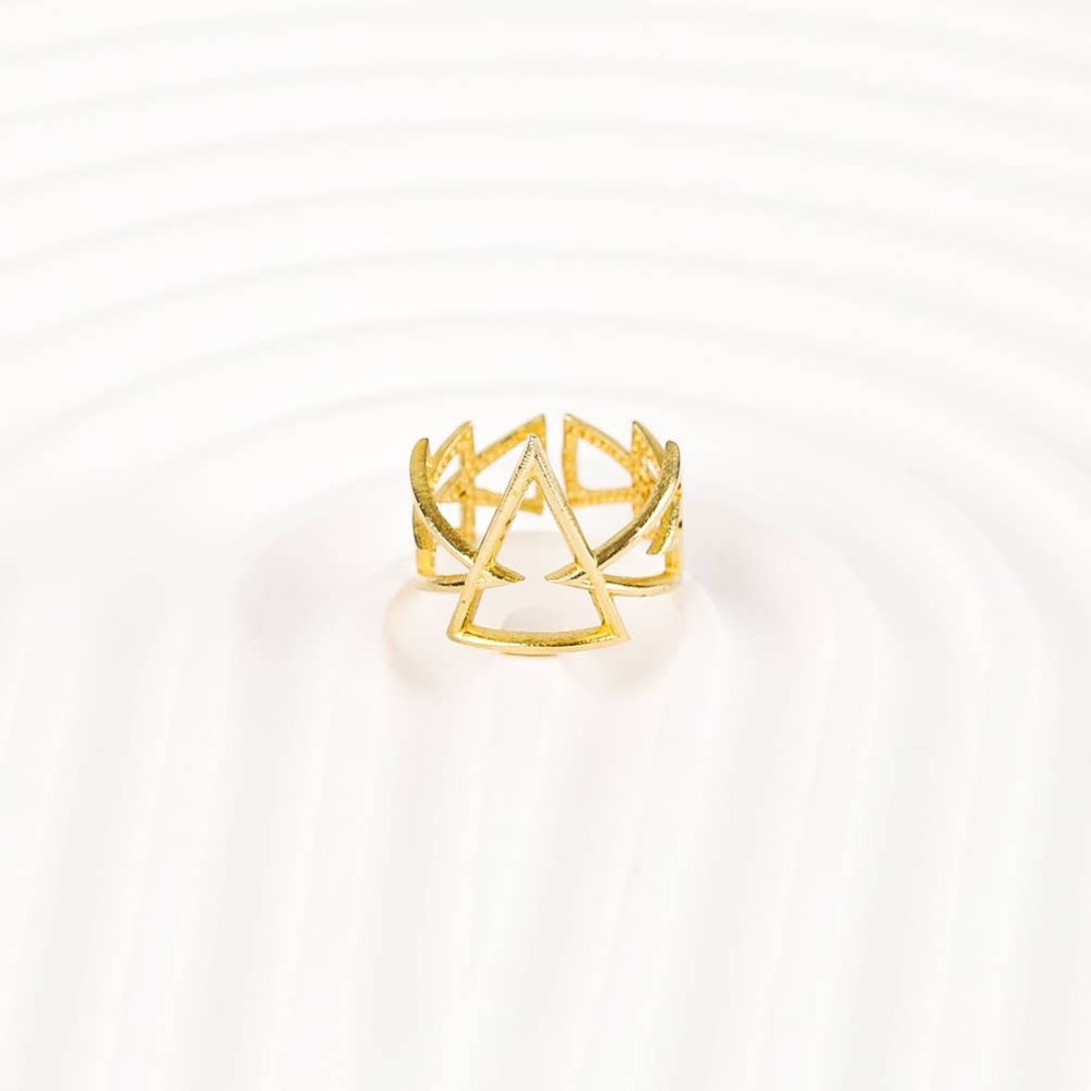 Arrow Ring